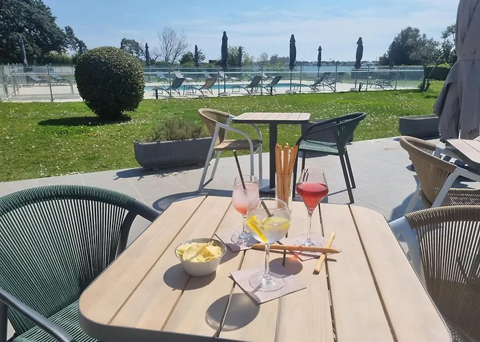 Ariane Hotel Fos Sur Mer