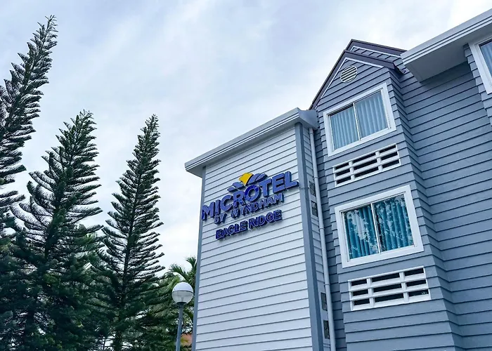 Microtel By Wyndham Eagle Ridge