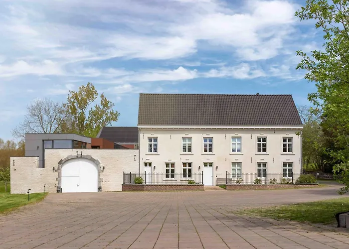 Hof Van Stayen