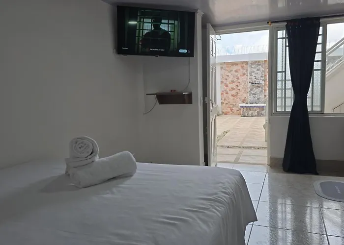 Hotel Valle Del Cafe - Habitacion Con Jacuzzi 10