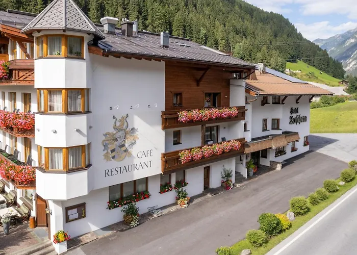 Hotel Troschana
