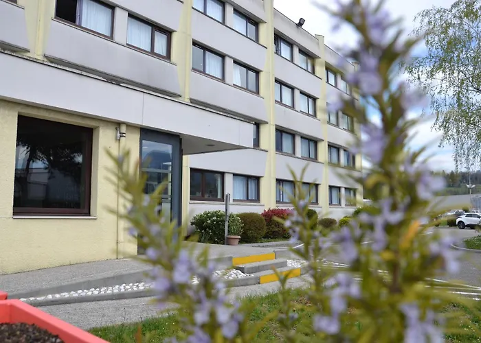 Ibis Chambery