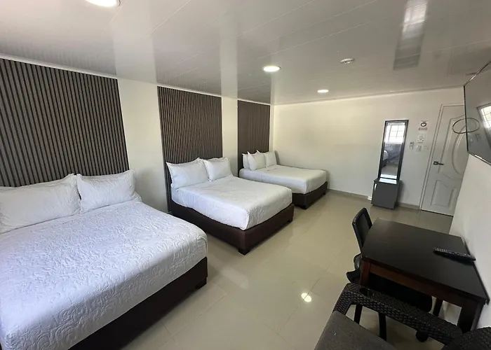 Apartahotel Plaza