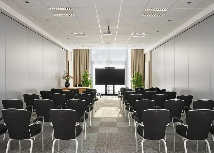 Nh Vienna Airport Conference Center