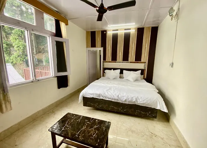 Hotel Binny Dalhousie
