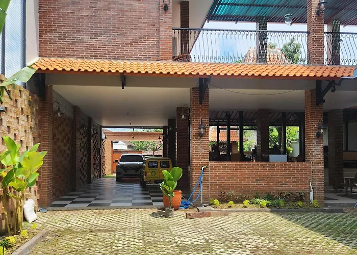 Reddoorz Near Stasiun Sragen