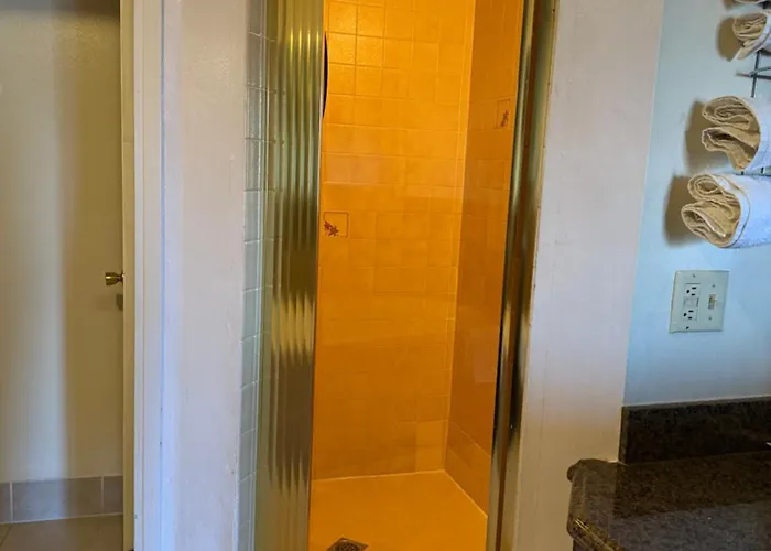 Fiesta Inn Los Angeles - Bell Gardens