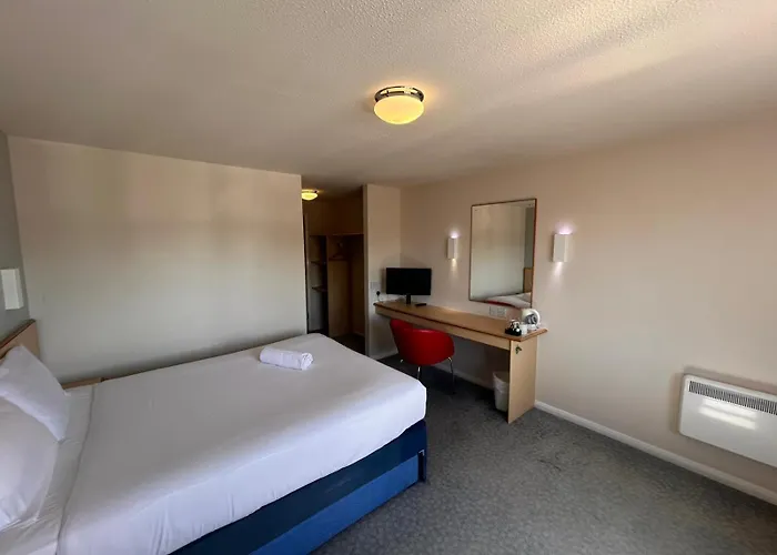 Go2 Dundee Camperdown Hotel Free Car Park