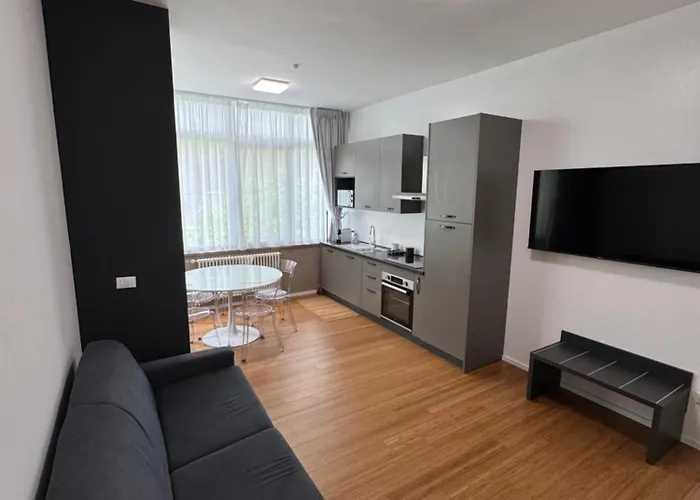 Villa Riviera 287