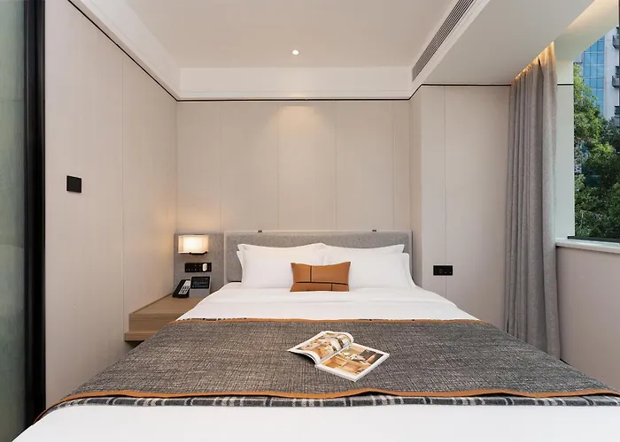 Cm Serviced Apartment Shenzhen Dongmen
