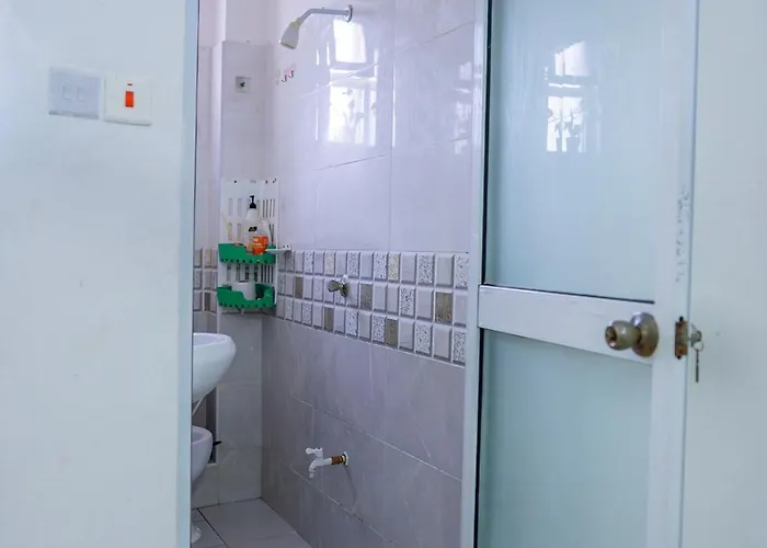 Affordable Modern Studio With Wifi Netflix In Bamburi Mtambo Near Beach & Town