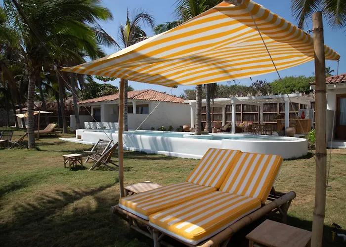 Hotel Pomelo