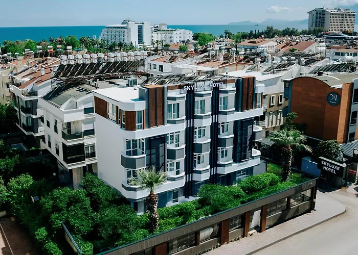 Sky Luxe Hotel Konyaalti