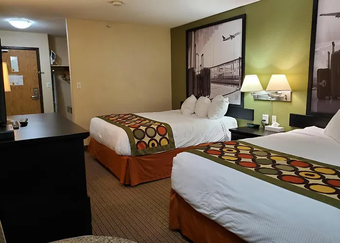 Super 8 By Wyndham Edmonton International Airport