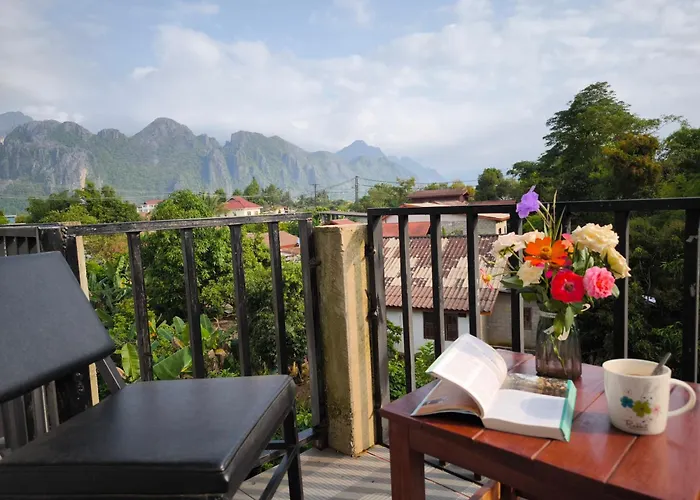 Vangvieng Dokchampa Resort