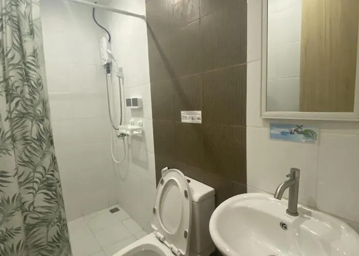 J Hotel
