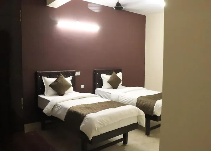 Posh Hotel-Best Business Hotel In Gulbarga