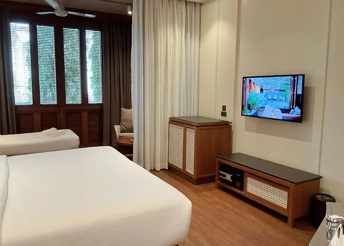 Hotel Loy Chiang Mai - Adult Only