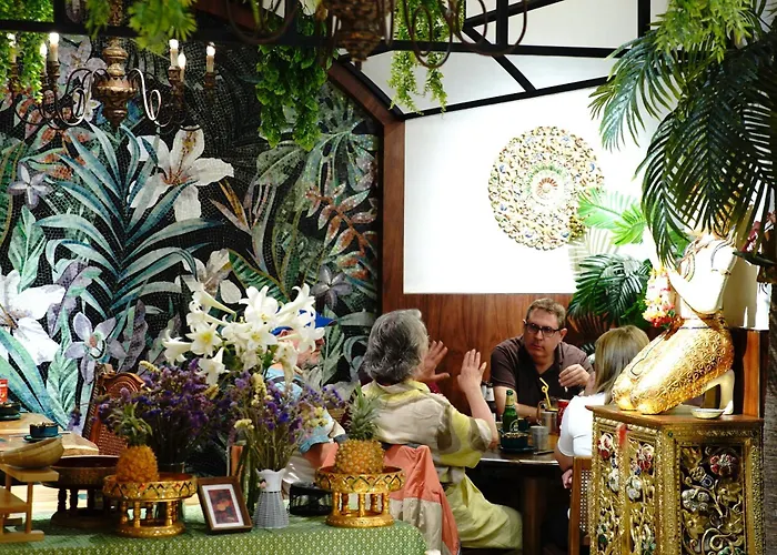 Yangshuo Lisa Boutique Hotel - Chinese Culture & Wellness - Central Yangshuo & 8 Min To West Street & 6 Min To Li River