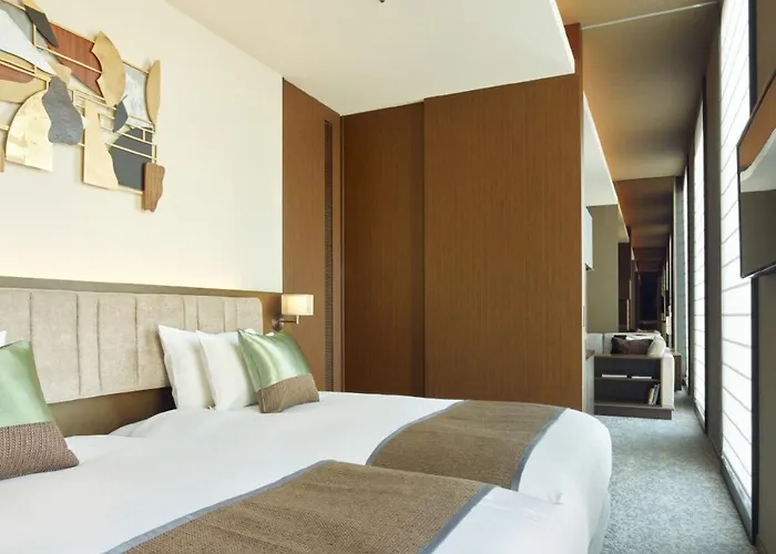 Hotel Atlantiis Suites Near Igi Airport