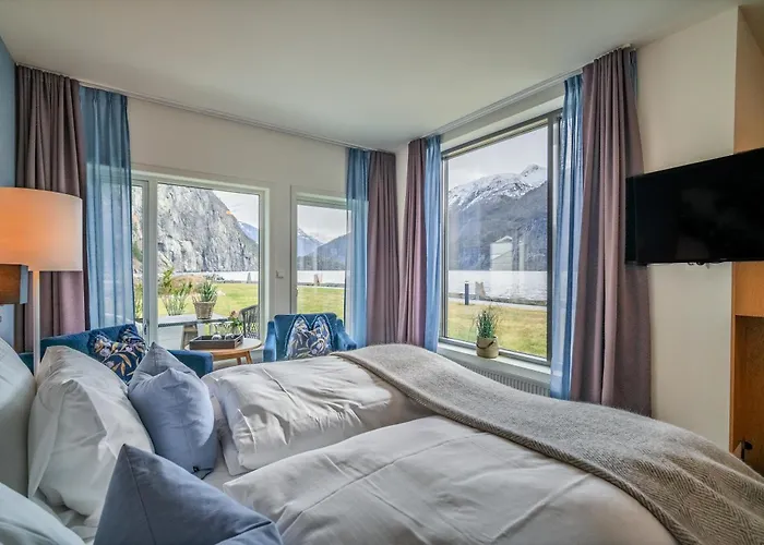 Valldal Fjordhotell - By Classic Norway Hotels