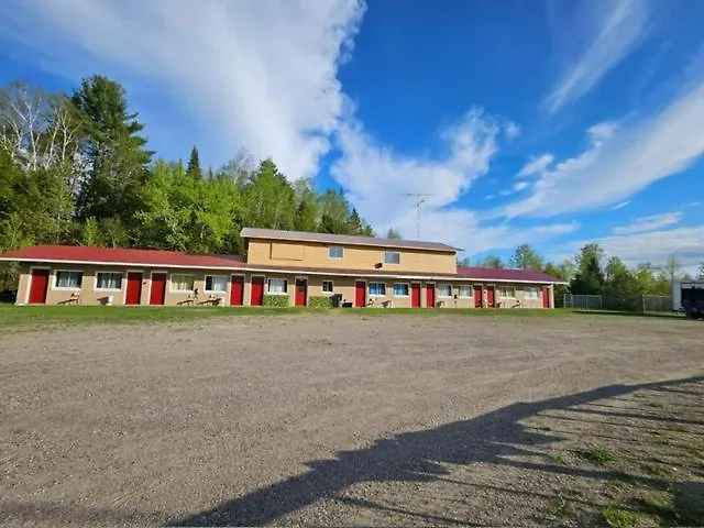 Palmerston Lake Motel