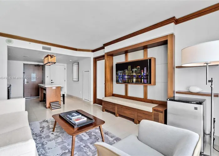 Carillon Miami Beach Private Luxury Suites