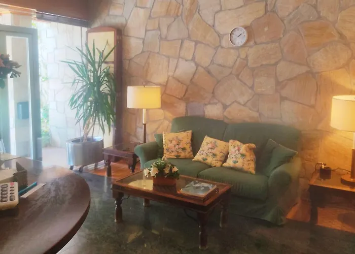 Habitacion Triple Con Banera Y Terraza Hotel Suite Miono