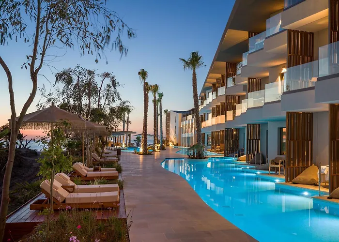 Nalu Resort & Spa Adults Only Hotel
