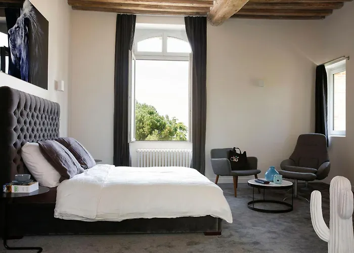 La Chaumiere