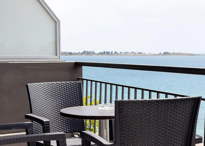 Flisvos Hotel Nafpaktos