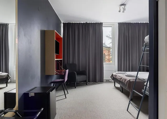 First Hotel Central