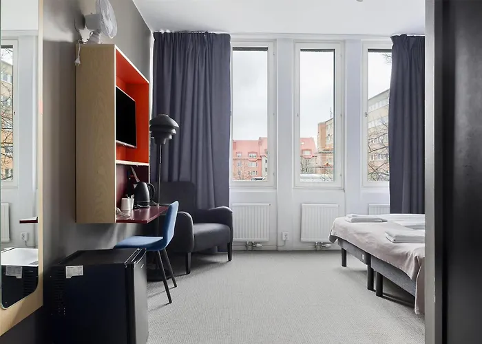 First Hotel Central