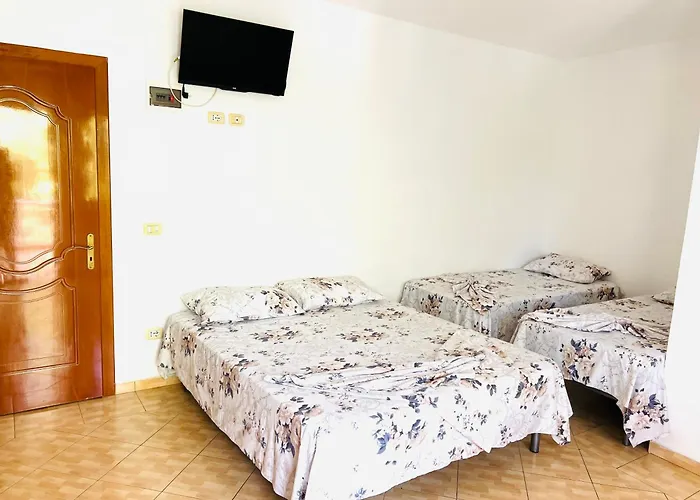 Hotel Mani 2