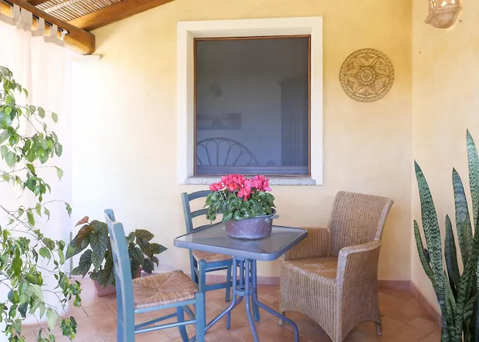 B&B La Vela Chia