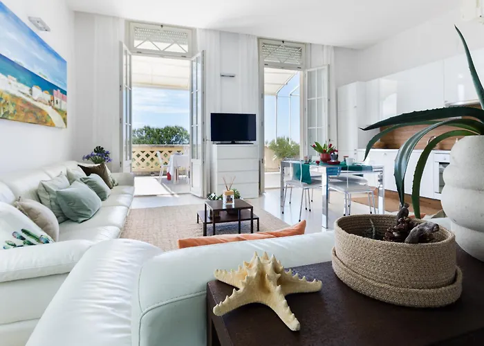 Amazing Sea View Flat