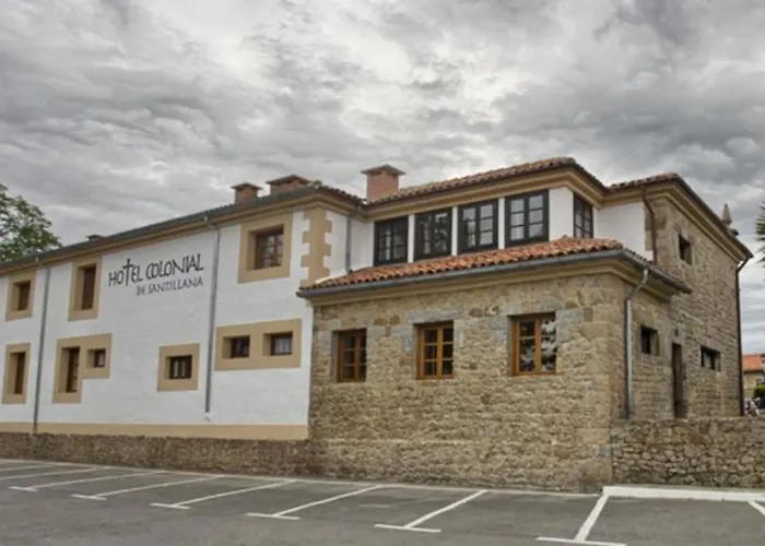 Hotel Colonial De Santillana