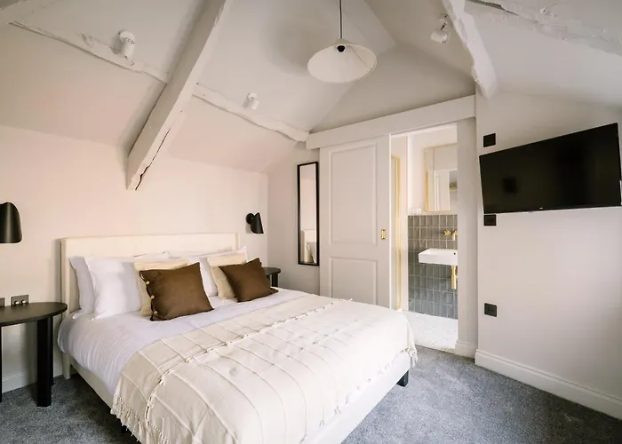 Domain Boutique Rooms
