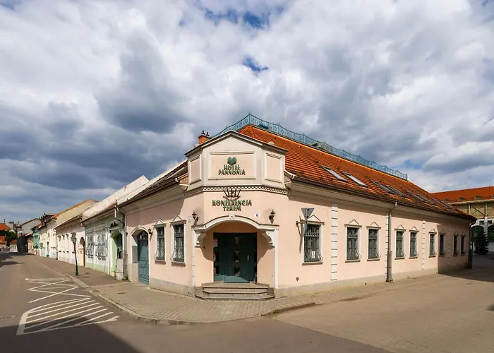 Hotel Pannonia