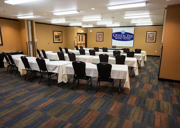 Crystal Inn Hotel&Suites - West Valley City