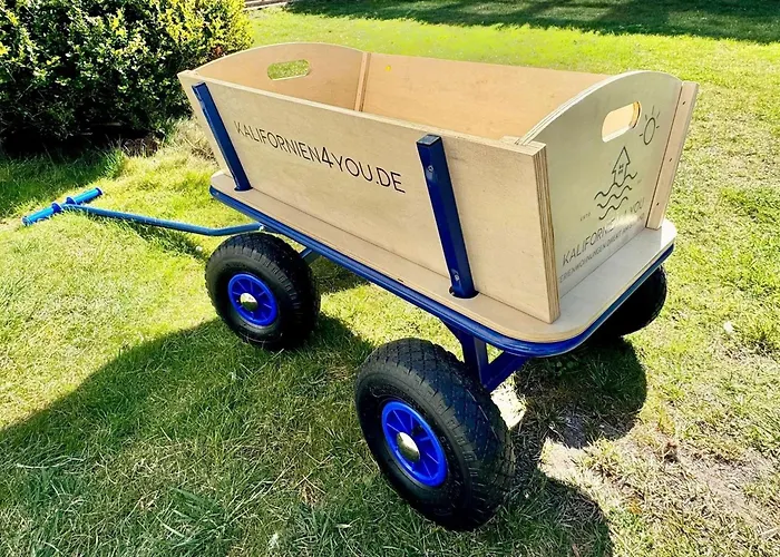 FeWo Backboard mit eingez Garten direkt am Hundestrand