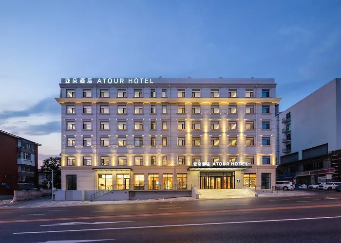 Atour Hotel Dalian Xinghai Square Zhongshan Road