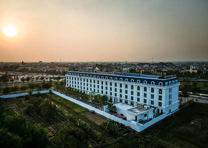 Adamo Hotel Hung Yen - Free Daily Access To The Jimjilbang