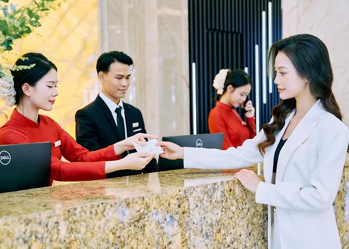 Adamo Hotel Hung Yen - Free Daily Access To The Jimjilbang