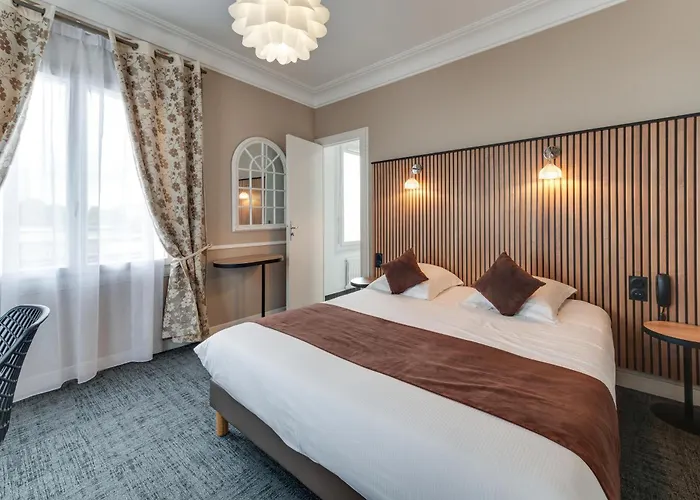 Brit Hotel Confort Cleria Lorient Centre
