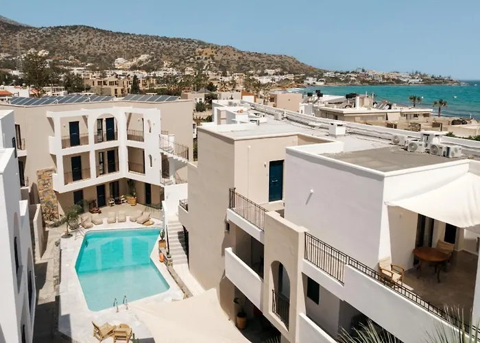 Nami Hotel & Suites