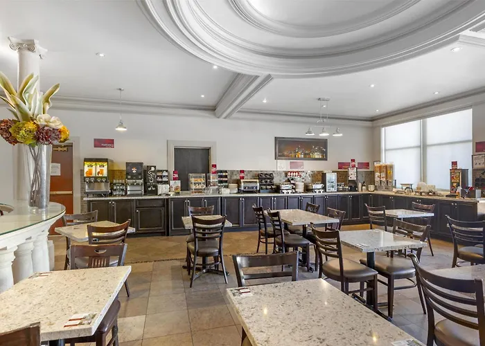 Best Western Plus Travel Hotel Toronto Airport