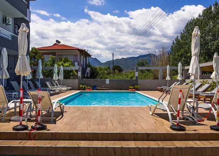 Hotel Akrothalassia J I K