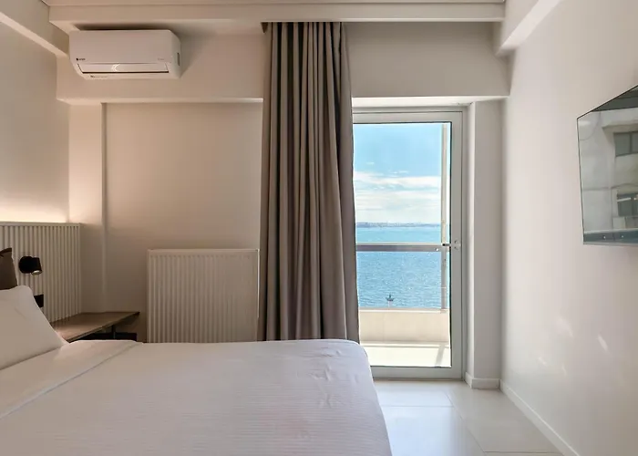Luxury Sea View Retreat