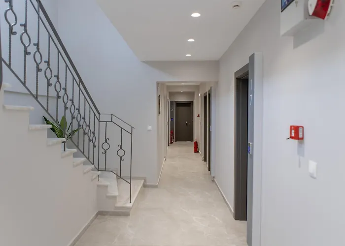 Konstantinoupolis Rooms